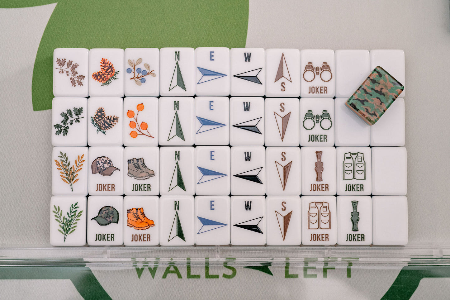 In Season Ready-to-Play Mahjong Set