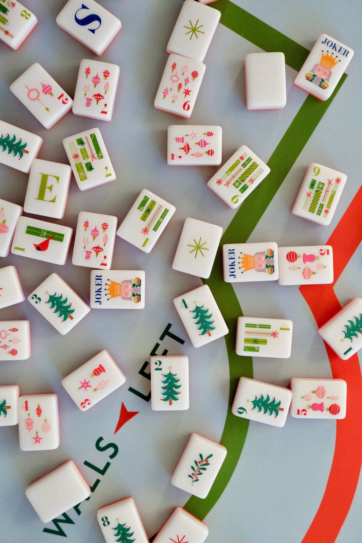 Merry & Bright Tiles & Mat Set