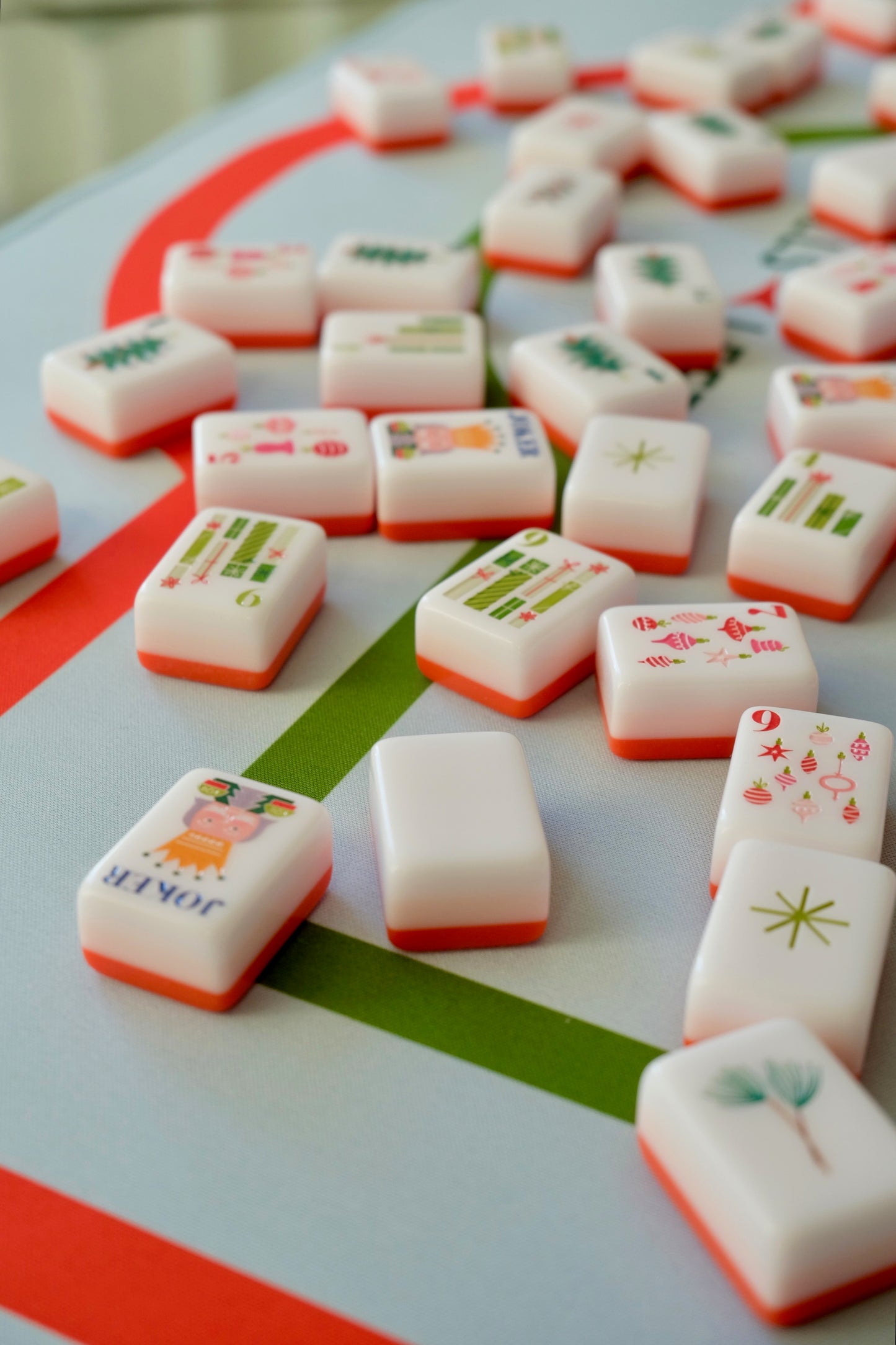 Merry & Bright Tiles & Mat Set